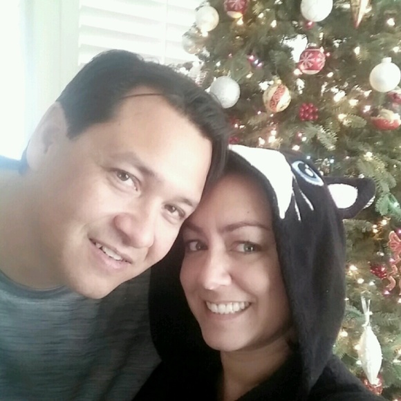 Meet your Posher, Hilda - Picture 1 of 1